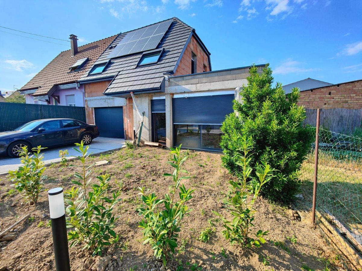 Appartement 48M², Strasbourg Centre A 15 Min En Train Fegersheim Eksteriør bilde